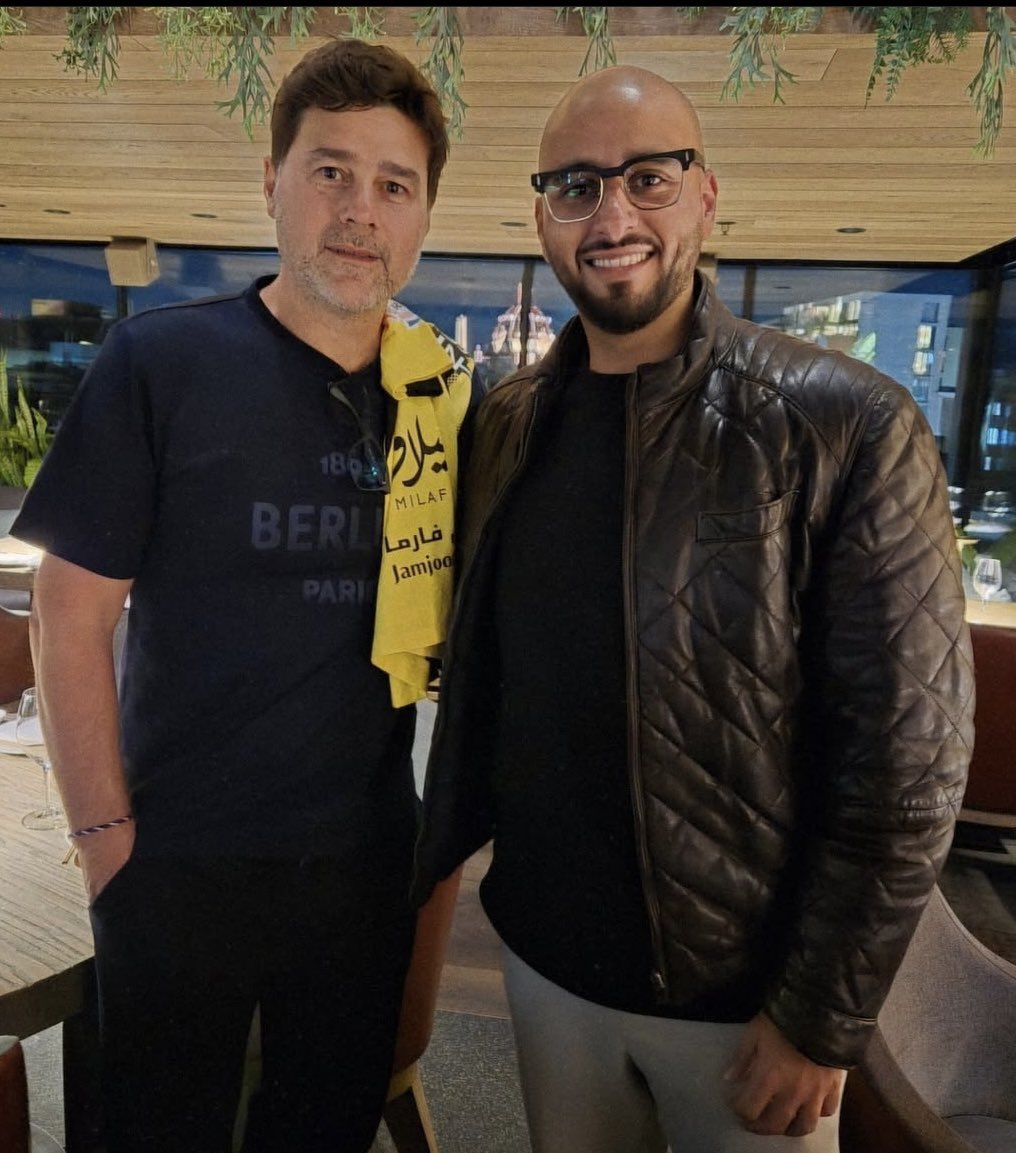 xxxdov (@khalidov2017) on Twitter photo للجنود المجهولين بعضهم من سنوات خلف مختلف الادارات القدير عمر ابوالفرج <a href="/AbulfarajOmar/">Omar A. Abulfaraj عمر عبدالعزيز ابوالفرج</a> والبعض انضم الموسم الماضي القدير والاخ ثامر حلواني و الاخ الاصفر الي انضم لشركة نادي الاتحاد المهندس حسن هرساني وجميع الجنود المجهولين خلف نادينا دوما وابدا شكرا لكم جميعا 💛💛🏆🏆☝️ للجنود المجهولين بعضهم من سنوات خلف مختلف الادارات القدير عمر ابوالفرج <a href="/AbulfarajOmar/">Omar A. Abulfaraj عمر عبدالعزيز ابوالفرج</a> والبعض انضم الموسم الماضي القدير والاخ ثامر حلواني و الاخ الاصفر الي انضم لشركة نادي الاتحاد المهندس حسن هرساني وجميع الجنود المجهولين خلف نادينا دوما وابدا شكرا لكم جميعا 💛💛🏆🏆☝️