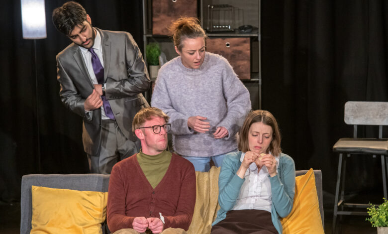 LondonPubTheatres (@pubtheatres1) on Twitter photo REVIEW: CUL-DE-SAC by David Shopland at <a href="/OmnibusTheatre/">Omnibus Theatre</a> 27 May – 14 June 2025 <a href="/FakeEscapeTC/">Fake Escape</a>
Robert McLanachan • 30 May 2025
‘Shopland exhibits strategic mastery in this witty play, revealing the cause of underlying tensions’ ★★★★★
londonpubtheatres.com/review-cul-de-… REVIEW: CUL-DE-SAC by David Shopland at <a href="/OmnibusTheatre/">Omnibus Theatre</a> 27 May – 14 June 2025 <a href="/FakeEscapeTC/">Fake Escape</a>
Robert McLanachan • 30 May 2025
‘Shopland exhibits strategic mastery in this witty play, revealing the cause of underlying tensions’ ★★★★★
londonpubtheatres.com/review-cul-de-…