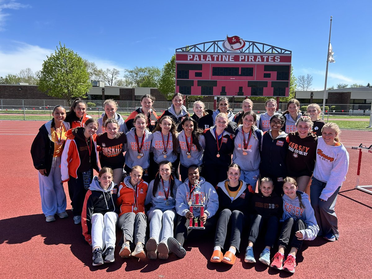 From a dream to reality, my first year at Hersey was unforgettable. Grateful for every class, every cheer, and every lap around the track. Happy summer, Huskies! ☀️