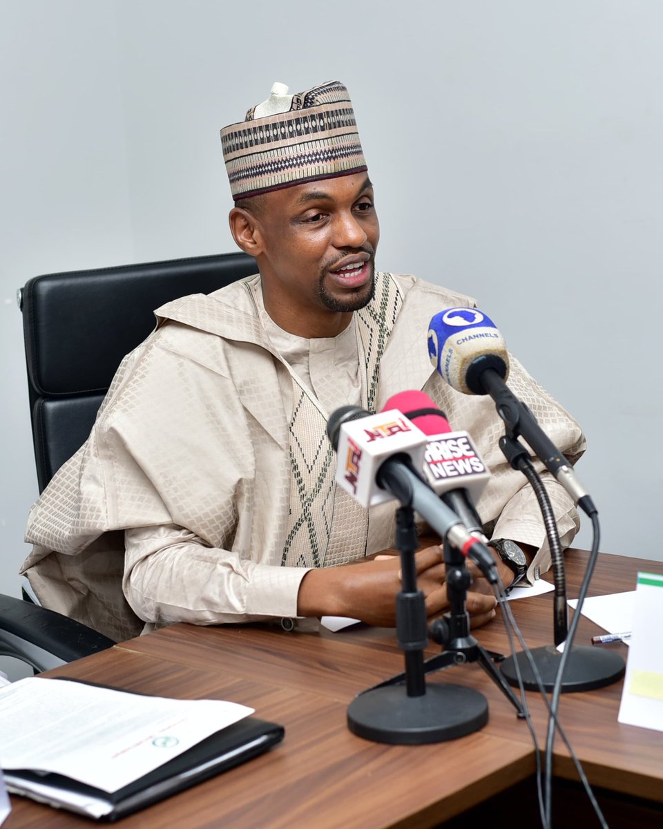 AhmedAdamu's tweet image. The National Youth Assembly of Nigeria, under the able leadership of their National Speaker, Amb Usman Bashir Shagari, invited me to speak to them during their retreat last week on the role of youth in national development.
