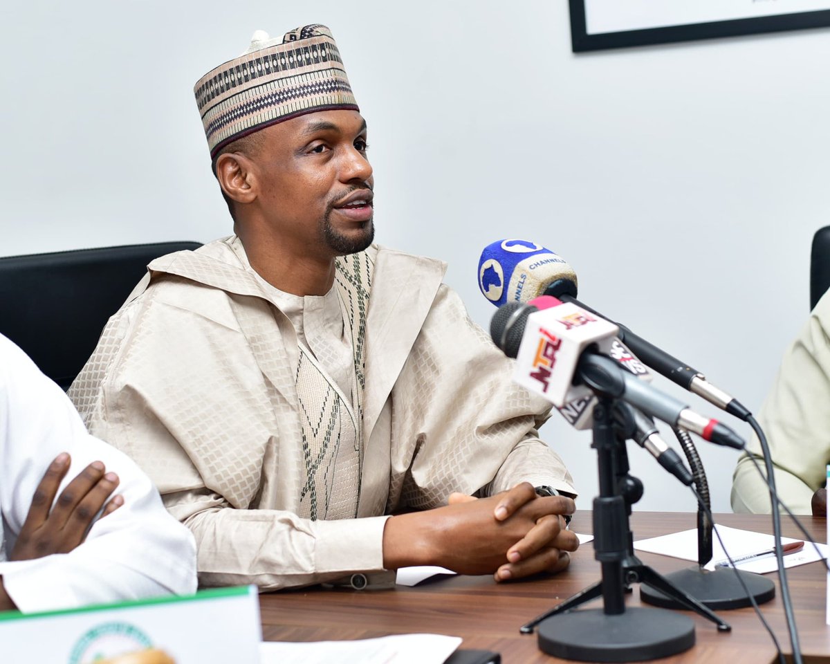 AhmedAdamu's tweet image. The National Youth Assembly of Nigeria, under the able leadership of their National Speaker, Amb Usman Bashir Shagari, invited me to speak to them during their retreat last week on the role of youth in national development.