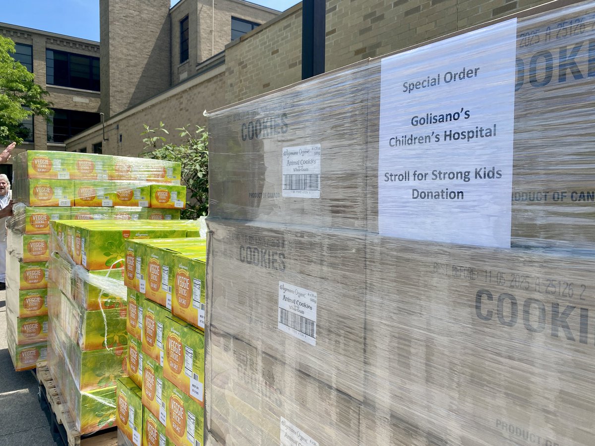 If you Stroll, we feed you. Thanks to <a href="/Wegmans/">Wegmans Food Markets</a> for these donations and thanks to all our food sponsors. #StrollForStrongKids <a href="/URMed_GCH/">Golisano Children's Hospital</a>