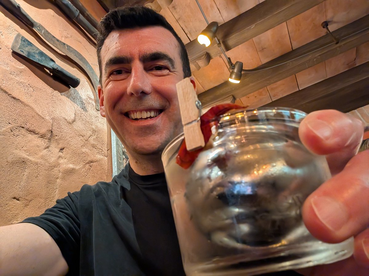 MetreSteven's tweet image. La Cava! Crystal Inferno.