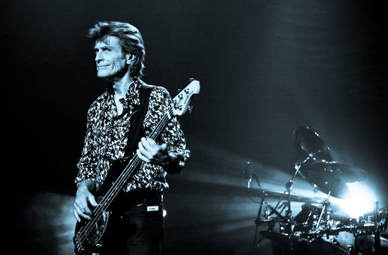 The cat that ate the mouse? 😳

#flashbackfriday #journey #tourlife #manchester #england #rossvalory