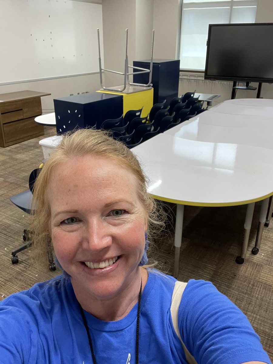 Janis Kamauf tweet media