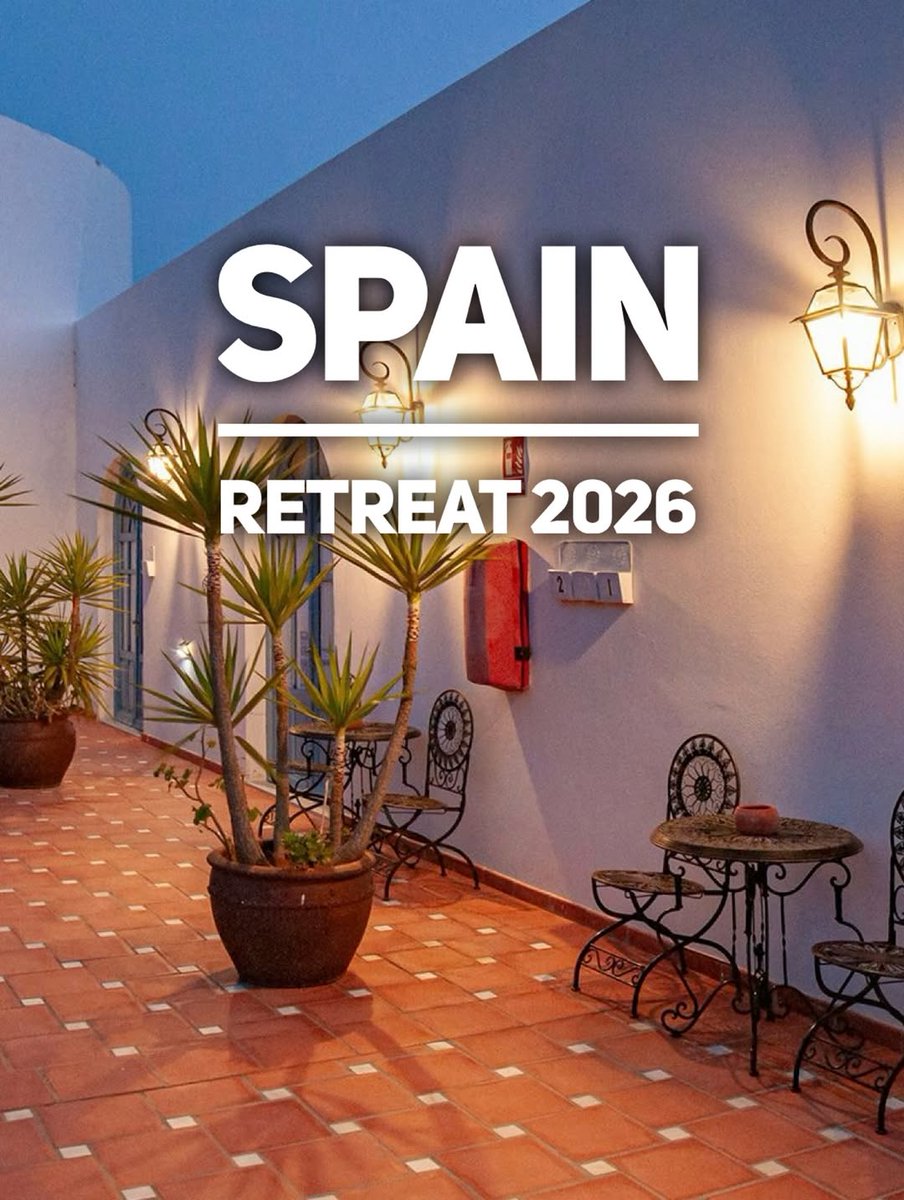 RClaremont's tweet image. 🌿Still on the road in France & about to teach my next workshop.
🎨Opening one final overseas retreat for 2026!
📍Southern Spain
🗓️June 8–15
👥 Small group, all-inclusive
We'll paint near Níjar—desert cliffs, white houses & golden light.
Details in bio. Let’s paint together🌞🖌️