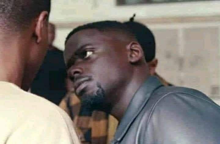 Sans championnat européen, vous n’avez d’autre option que d’assister aux matchs de la plus grande des compétitions.
L’entrée est gratuite dans tous les stades, qui sont également très accessibles. ( trop de filles dans les gradins )