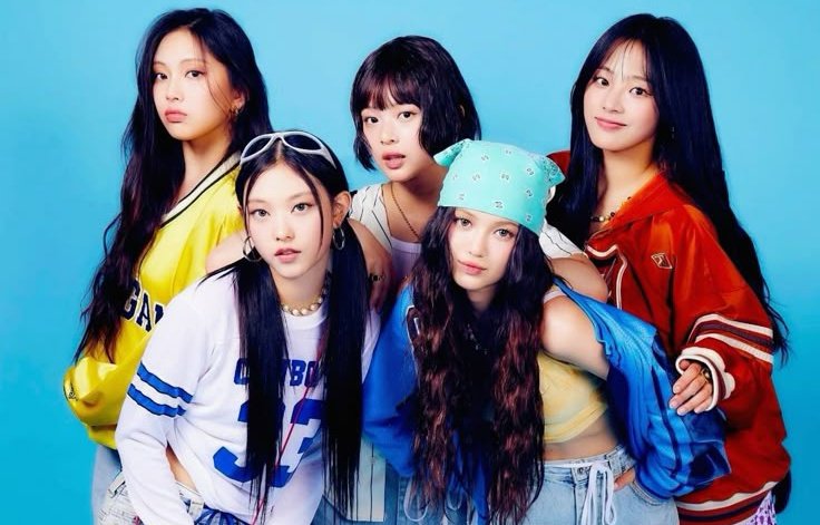 Jimin’in “Who” şarkısı (44 hafta), Billboard Global 200 listesinde en uzun süre yer alan 9. K-pop şarkısı oldu ve BTS’in “Permission to Dance” ile NewJeans’in “OMG” şarkılarını (43 hafta) geride bıraktı.

CONGRATULATIONS JIMIN 🎉