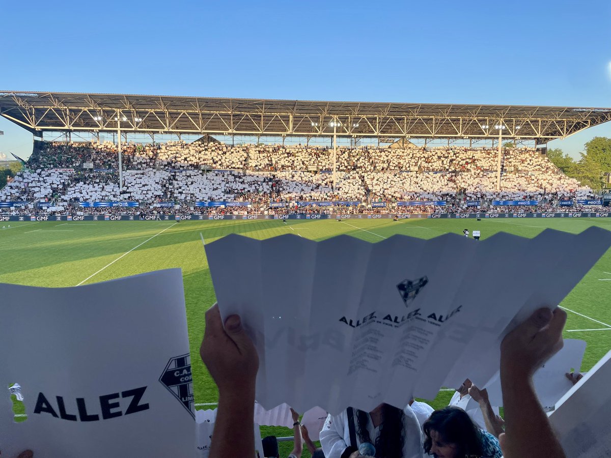 Le Stadium de Brive comme vous ne l’avez jamais vu ni entendu ! 15500 spectateurs, un record ! 😍