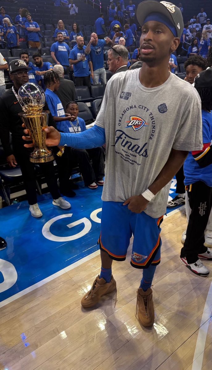 no context jpg (@nocontextjpg) on Twitter photo 