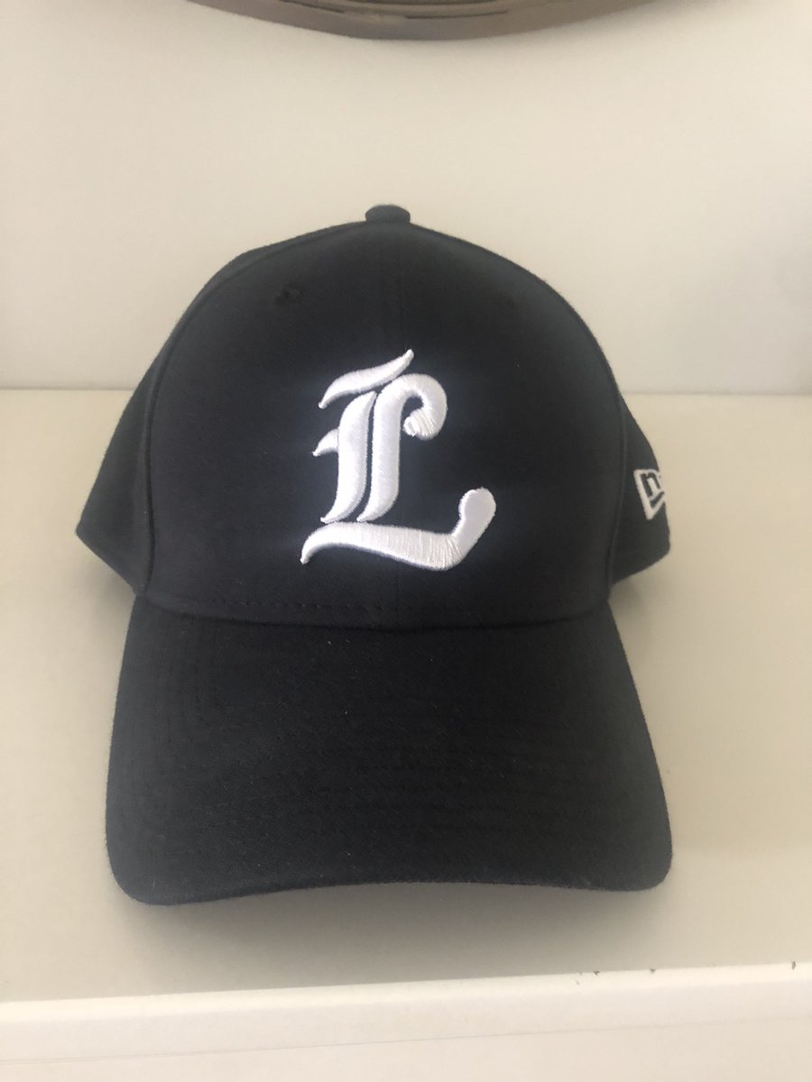 smittyz73's tweet image. New hat for the collection from game 1 of @londonmajors season. Been awhile. #hattwitter @kelabration @BradNova306  @JohnnyMilbfan @MikeGotses