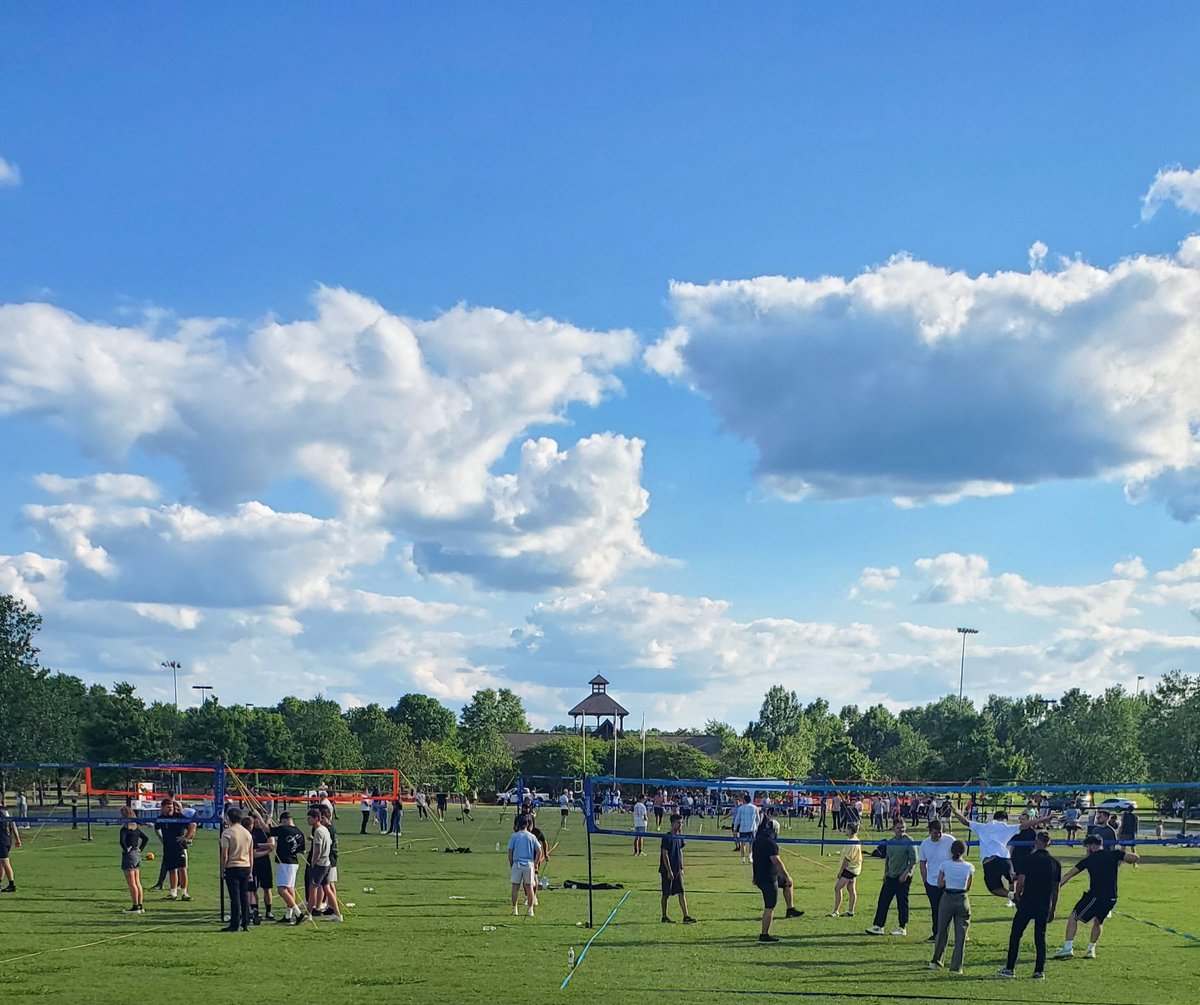 reshapefit's tweet photo. We love outdoor Fitness and sports. https://t.co/UPVN6QAMm3