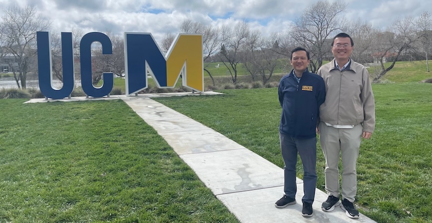 UCM Engineering (@ucmengineering) on Twitter photo U.S. Department of Energy's RENEW (Reaching a New Energy Sciences Workforce) funds $1.1M program - led by @UCMerced <a href="/UCMEngineering/">UCM Engineering</a> CSE Prof. Lu, <a href="/UCMerced_NatSci/">UC Merced Nat Sci</a> physics Prof. Chien, in collaboration with <a href="/BerkeleyLab/">Berkeley Lab</a> - to train quantum science workforce. ucm.edu/xvskbu U.S. Department of Energy's RENEW (Reaching a New Energy Sciences Workforce) funds $1.1M program - led by @UCMerced <a href="/UCMEngineering/">UCM Engineering</a> CSE Prof. Lu, <a href="/UCMerced_NatSci/">UC Merced Nat Sci</a> physics Prof. Chien, in collaboration with <a href="/BerkeleyLab/">Berkeley Lab</a> - to train quantum science workforce. ucm.edu/xvskbu