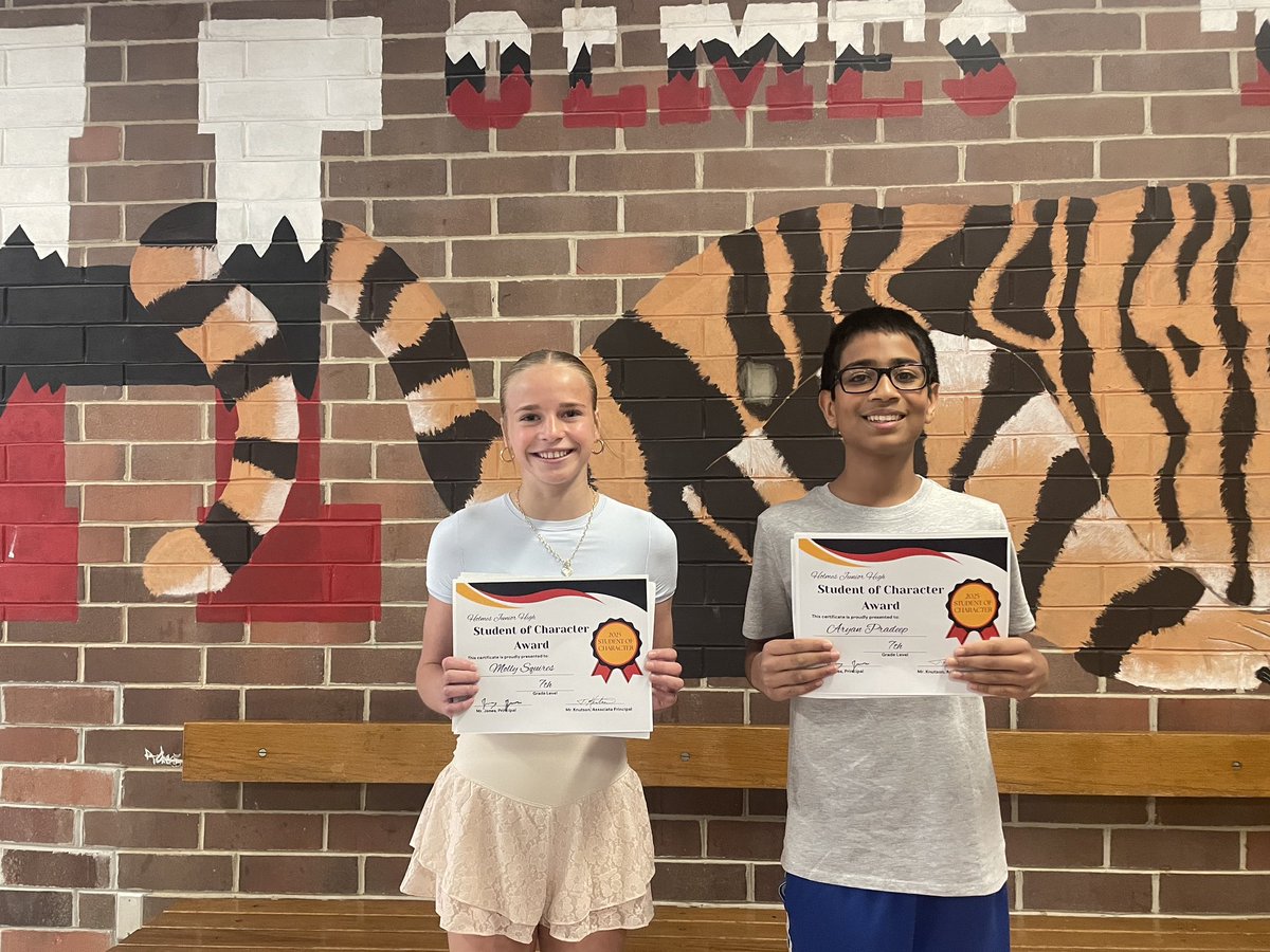 Congrats to the recipients of the 2024 - 2025 student of character award: Aryan Pradeep, Molly Squires, Emma Myers-Perez, Julian Pauli, Carsen Gary, Chase Miller, Saylor Miller, and Helen Peng!  #Leaders #WeAreHolmes