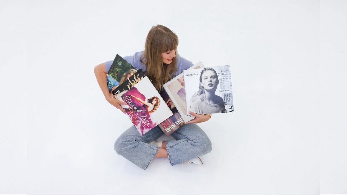 tsloverlocks's tweet image. free taylor swift wallpaper 
desktop sizes! 
please retweet and like if you save -m