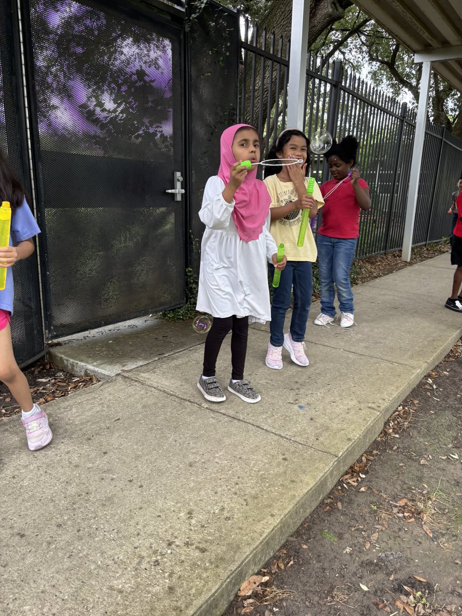 Red Elementary STEM Magnet School (@redstem_magnet) on Twitter photo While Pre-Kindergarten is splashing around, our first grade scholars also enjoyed a fantastic end-of-the-year party. We had plenty of indoor movement, activities, and with the rain abating, humongous bubbles outside.
<a href="/REDSTEM_Magnet/">Red Elementary STEM Magnet School</a>
#TeamRedSTEM
<a href="/HoustonISD/">Houston ISD</a> While Pre-Kindergarten is splashing around, our first grade scholars also enjoyed a fantastic end-of-the-year party. We had plenty of indoor movement, activities, and with the rain abating, humongous bubbles outside.
<a href="/REDSTEM_Magnet/">Red Elementary STEM Magnet School</a>
#TeamRedSTEM
<a href="/HoustonISD/">Houston ISD</a>