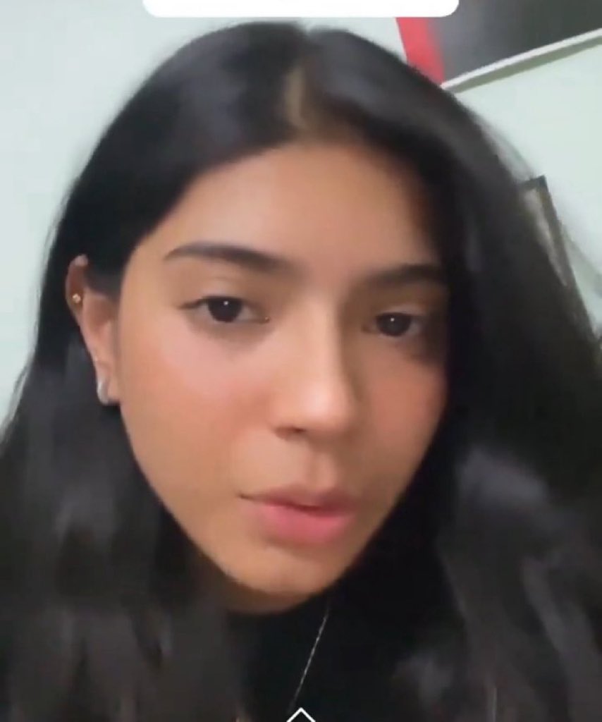 STAR Boy TARUN (@starboy2079) on Twitter photo Mamta Banerjee govt sent Kolkata Police to Gurgaon to arrest this 19 year old girl for just a social media post
Let that sink in👎👎
The girl <a href="/Sharmishta__19/">Sharmishta</a> has been arrested and currently under custody of Kolkata Police and will be taken to Kolkata tomorrow morning Mamta Banerjee govt sent Kolkata Police to Gurgaon to arrest this 19 year old girl for just a social media post
Let that sink in👎👎
The girl <a href="/Sharmishta__19/">Sharmishta</a> has been arrested and currently under custody of Kolkata Police and will be taken to Kolkata tomorrow morning