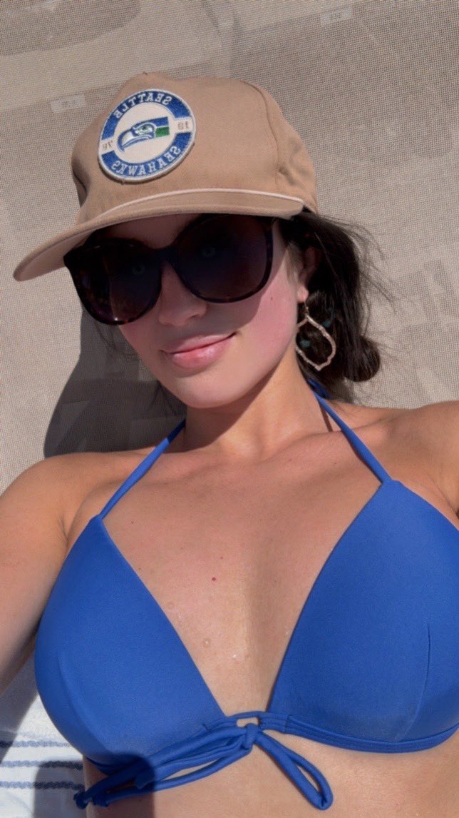 Happy weekend 🥳🥳
