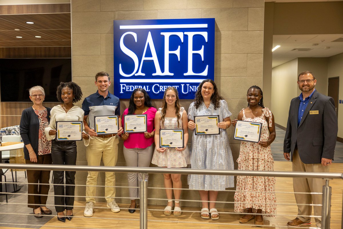 We’re thrilled to share that SAFE has awarded more than $27,000 in scholarships to 11 outstanding high school seniors to support their educational journeys! These remarkable students have shown academic excellence, active involvement in school organizations, and a strong