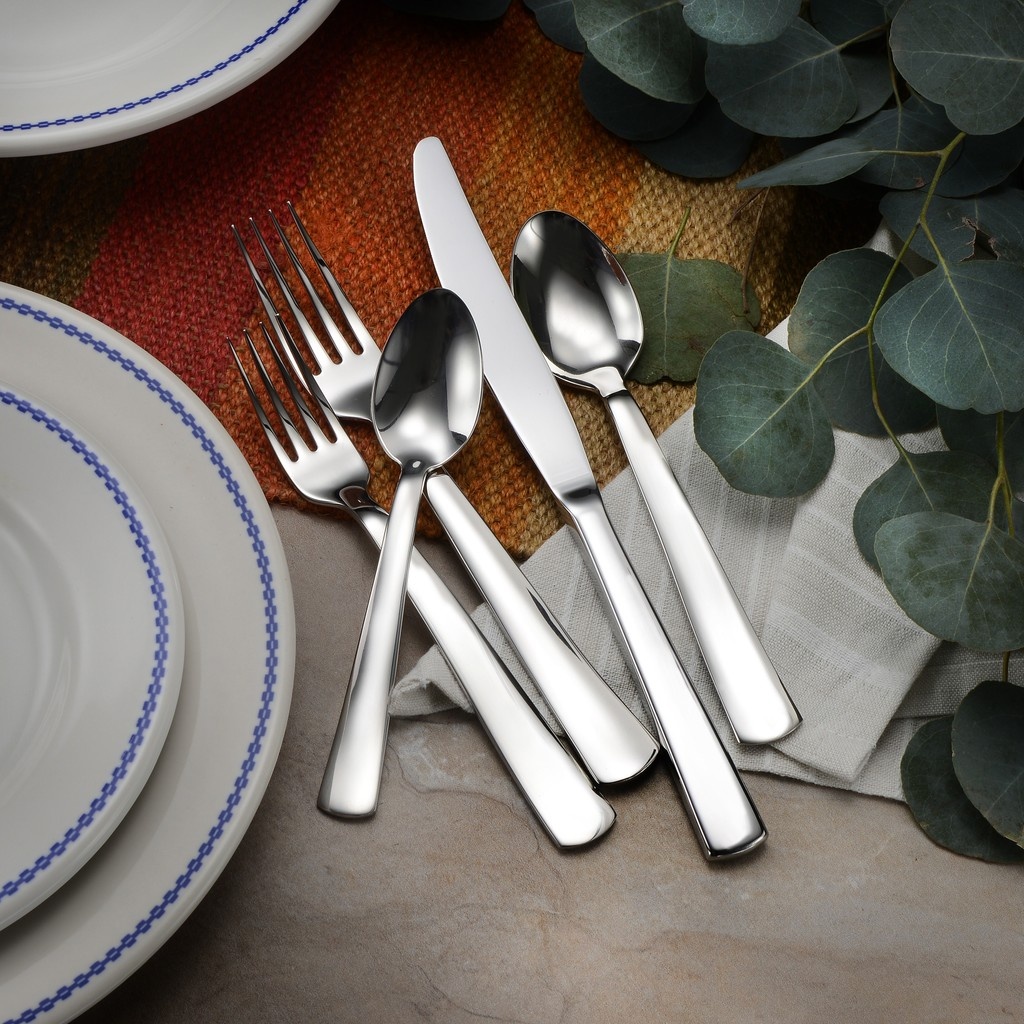LibertyTabletop's tweet image. LAST CHANCE 🚨15% Off Ends Sunday! Save 15% on our Flatware Patterns of the Month for May! 🍽️ 🌟 Use code MD2025 for Betsy Ross, Cedarcrest, Chesapeake, and Modern America. For use code LINCOLN2025. Sale ends 6/1! Shop now ▶️ libertytabletop.com/specials/