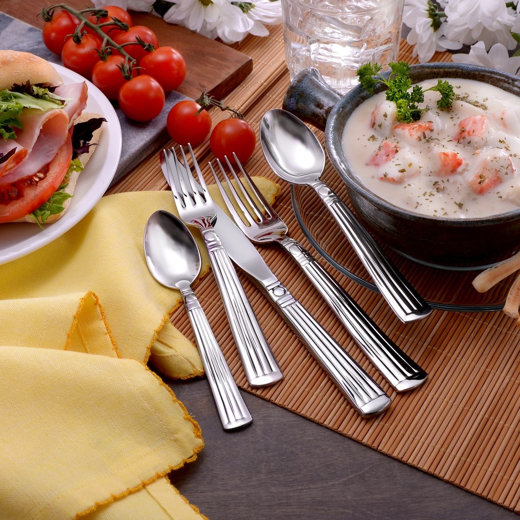 LibertyTabletop's tweet image. LAST CHANCE 🚨15% Off Ends Sunday! Save 15% on our Flatware Patterns of the Month for May! 🍽️ 🌟 Use code MD2025 for Betsy Ross, Cedarcrest, Chesapeake, and Modern America. For use code LINCOLN2025. Sale ends 6/1! Shop now ▶️ libertytabletop.com/specials/
