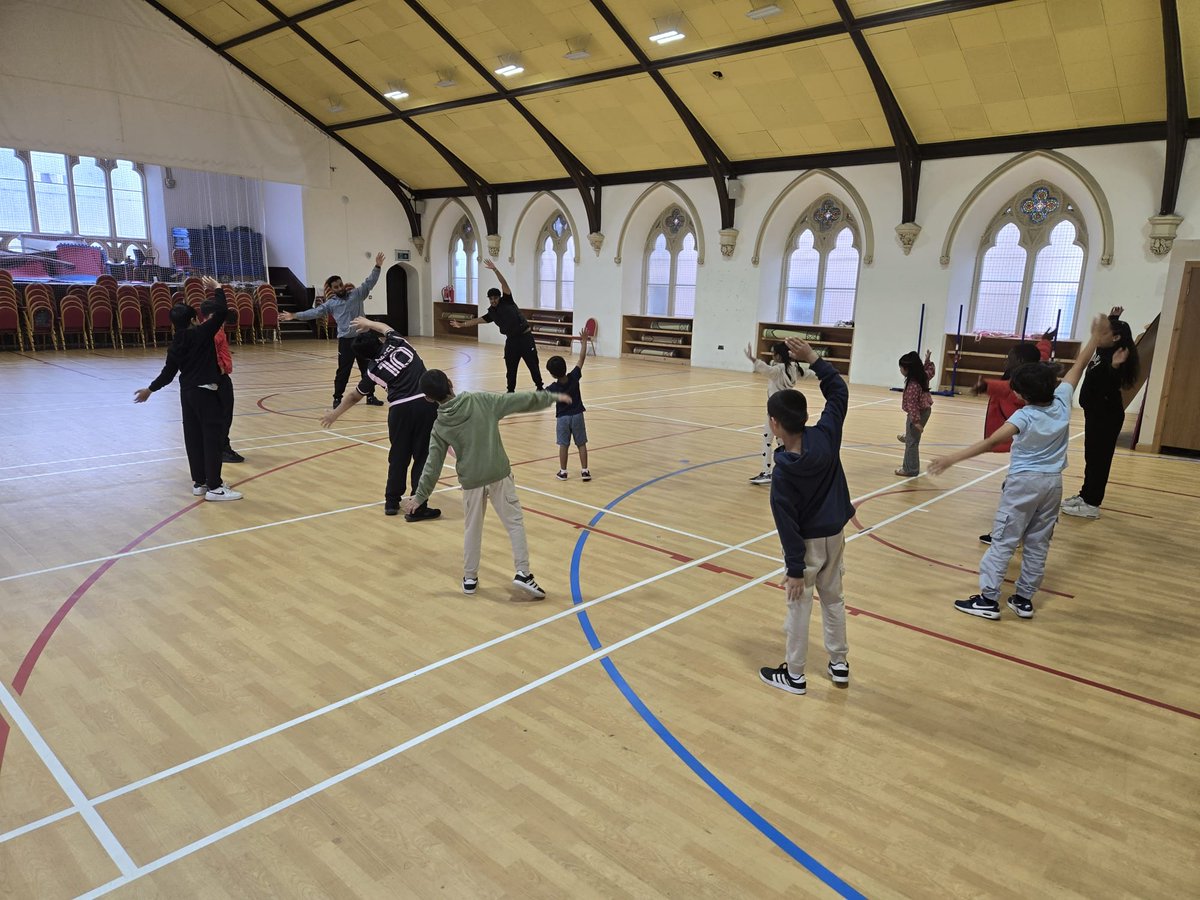 Rhodri Jones (@rhodcricedcoach) on Twitter photo 21 young people turning up on a Friday evening to the <a href="/chancetoshine/">franciscanimπ</a> street club in Swansea.
Huge thanks to Adil, Armaan, and Jahan the coaches for a great evening of cricket <a href="/eystwales/">EYST- Ethnic Minorities & Youth Support Team Wales</a> <a href="/CricketWales/">Criced Cymru / Cricket Wales ππ΄σ §σ ’σ ·σ ¬σ ³σ Ώ</a> #streetcricket 21 young people turning up on a Friday evening to the <a href="/chancetoshine/">franciscanimπ</a> street club in Swansea.
Huge thanks to Adil, Armaan, and Jahan the coaches for a great evening of cricket <a href="/eystwales/">EYST- Ethnic Minorities & Youth Support Team Wales</a> <a href="/CricketWales/">Criced Cymru / Cricket Wales ππ΄σ §σ ’σ ·σ ¬σ ³σ Ώ</a> #streetcricket