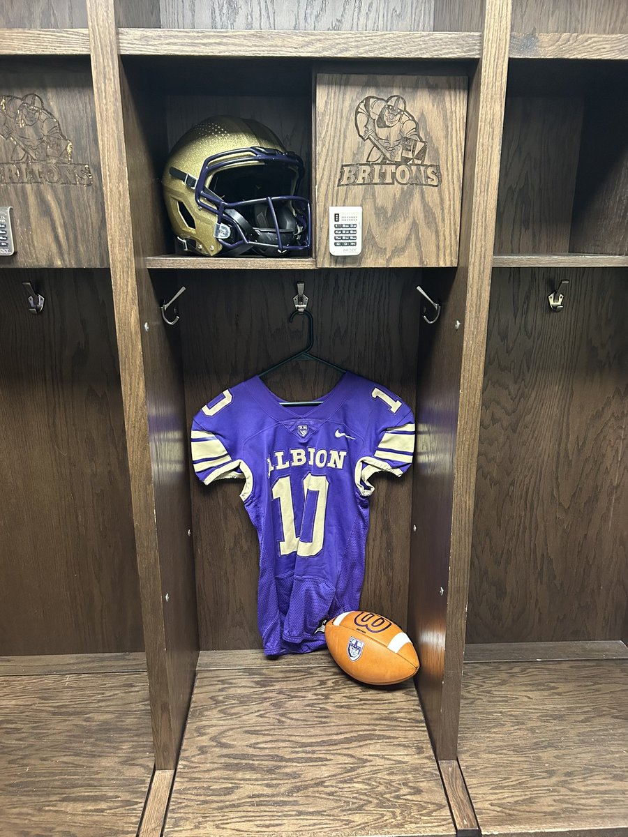 Chris Valcarcel tweet media