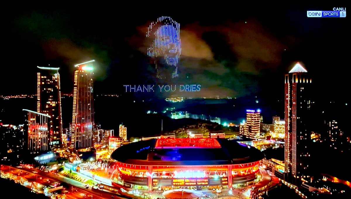 Adını göklere yazdık; DRİES MERTENS