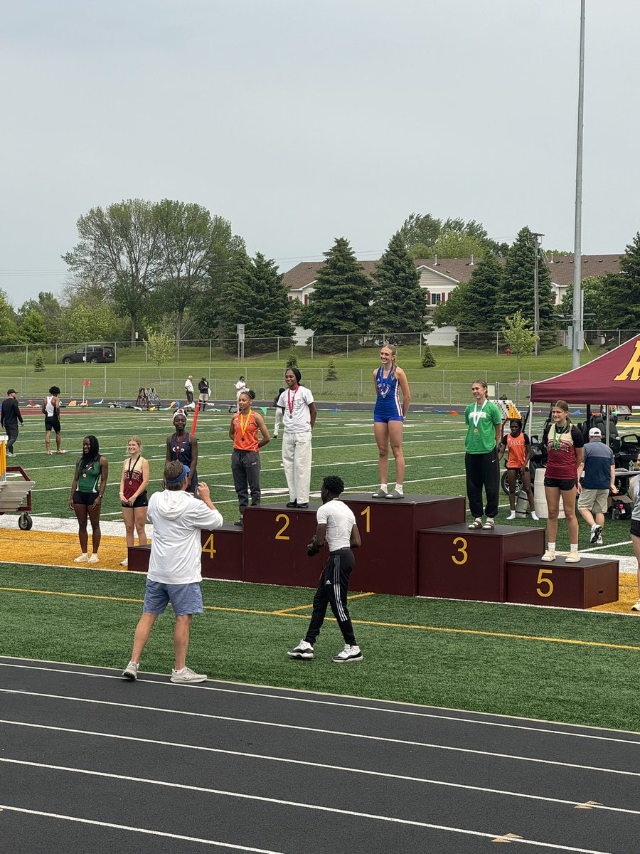 Osseo Track & Field tweet media