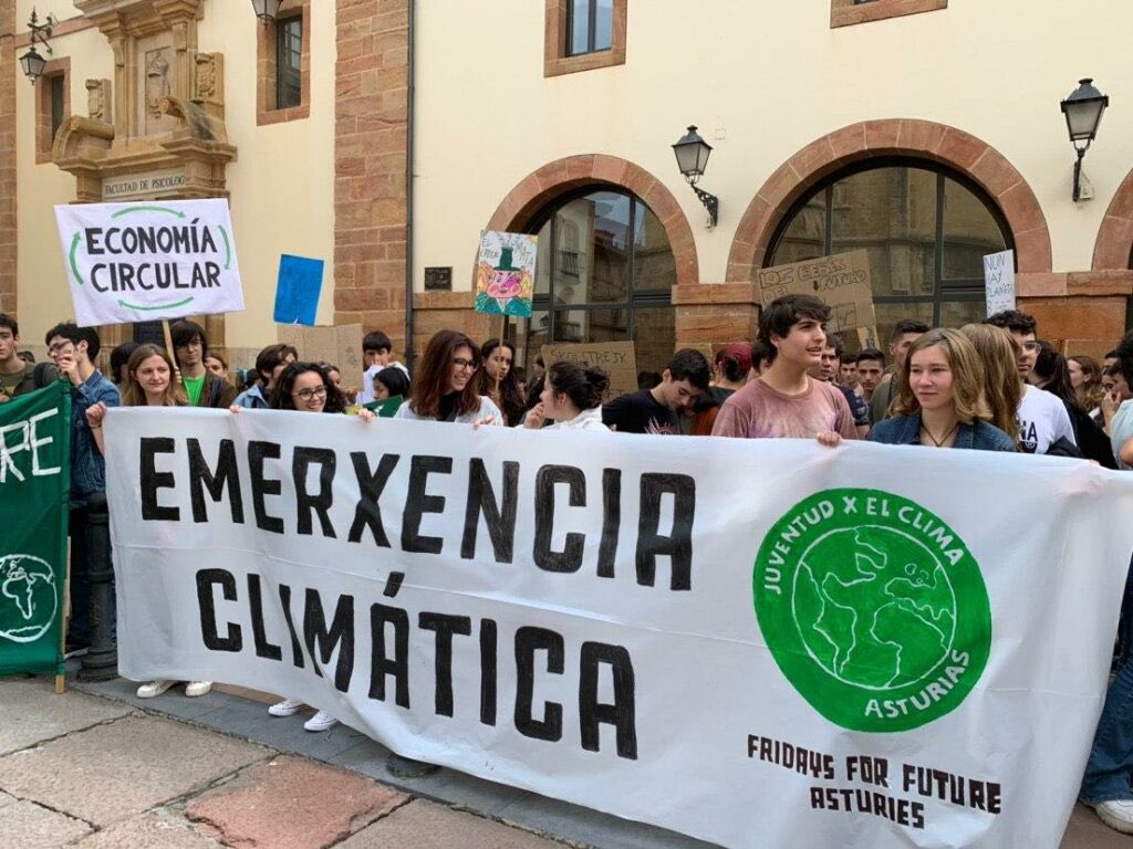 Desde la Dirección General de <a href="/asturias2030/">Agenda 2030 Asturias</a>, junto al <a href="/conseyu_cmpa/">CMPA.es</a>, organizamos estas jornadas de activismo climático. ¡Mañana nos vemos! 

nortes.me/2025/05/30/jor…

<a href="/nortes_me/">Nortes</a>