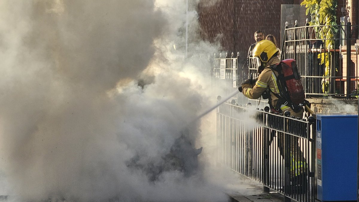 Car fire in #Prestwich <a href="/GranadaReports/">ITV Granada Reports</a> <a href="/MENnewsdesk/">Manchester News MEN</a>