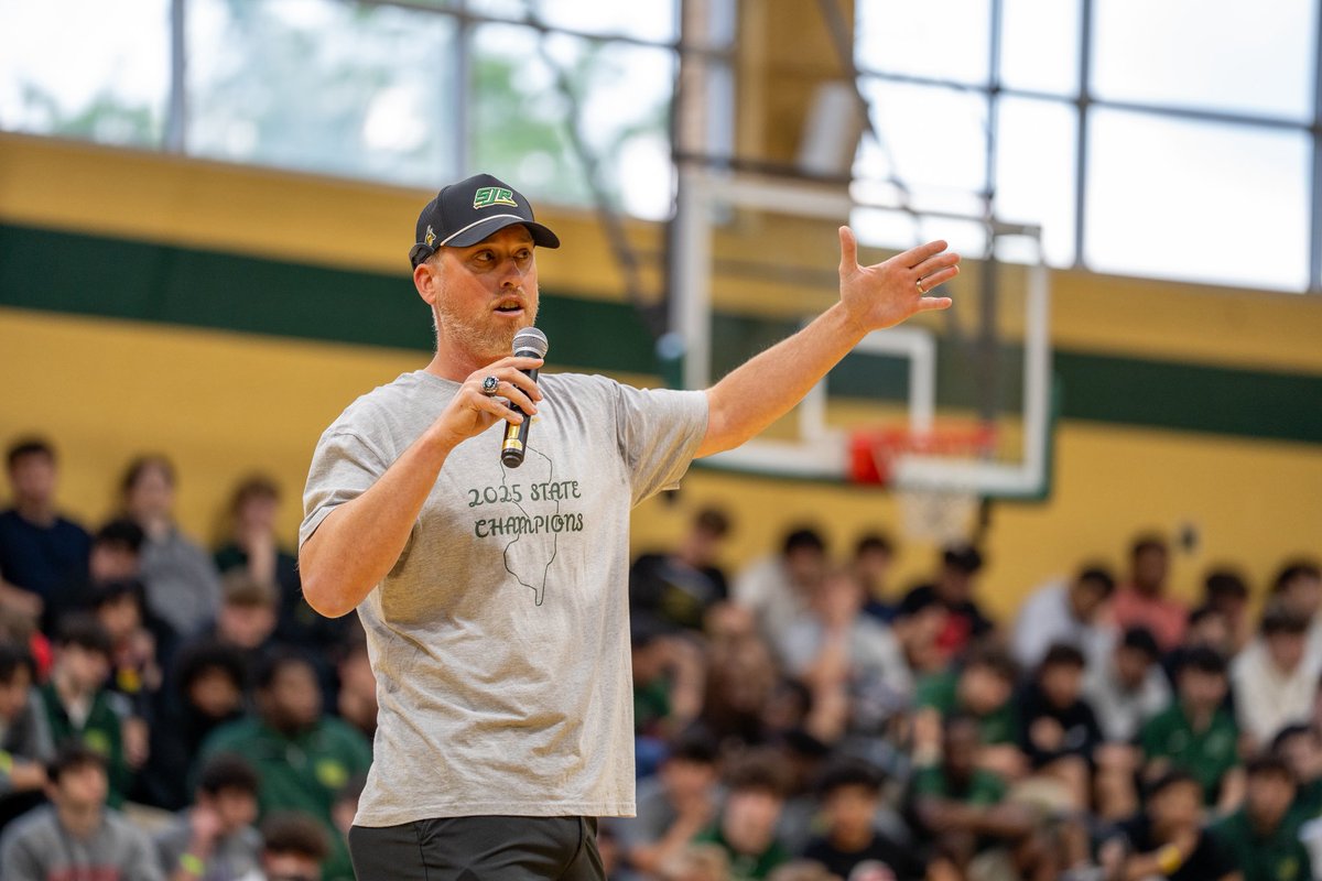 ⛳️ Highlights from today’s State Golf Championship Celebration!
#GreenKnights #StateChampionship #wearesjr🔰