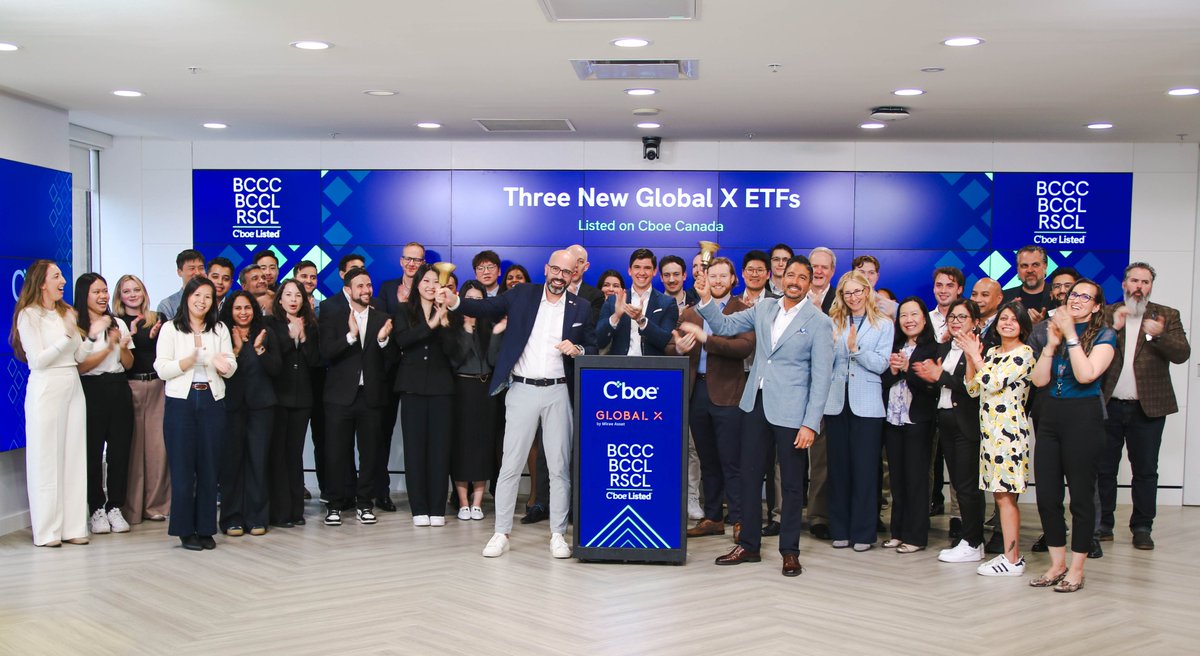 globalxca's tweet image. We rang the bell at @CboeCanada to celebrate the launch of three new funds from Global X!
• BCCC – Global X Bitcoin Covered Call ETF
• BCCL – Global X Enhanced Bitcoin Covered Call ETF
• RSCL – Global X Enhanced Russell 2000 Covered Call ETF
