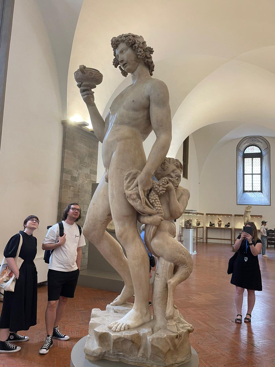 EOI_san_fer's tweet photo. En el 4to día de formación, han tratado del Museo Nazionale del Bargello, de esculturas de Michelangelo y de Donatello y de la familia Medici. Han visitado el museo del Bargello y el museo de Franco Zeffirelli, un director de teatro y cine. Un programa muy completo. https://t.co/UvyICEqkRu