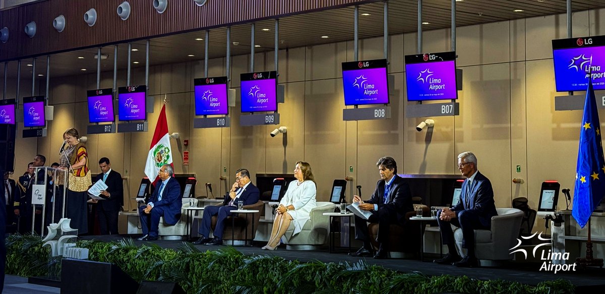 Aeropuerto Jorge Chávez (@aerojorgechavez) on Twitter photo ¡Hoy es un día histórico: inauguramos, orgullosos y motivados, el Nuevo Aeropuerto Internacional #JorgeChávez! ✈️🇵🇪
Con la presencia de las máximas autoridades peruanas (<a href="/presidenciaperu/">Presidencia del Perú 🇵🇪</a>, <a href="/pcmperu/">Consejo de Ministros</a>, <a href="/MTC_GobPeru/">Ministerio de Transportes y Comunicaciones</a>, <a href="/MEF_Peru/">Ministerio de Economía y Finanzas</a>, entre otros); de los representantes de <a href="/Airport_FRA/">Frankfurt Airport</a>, ¡Hoy es un día histórico: inauguramos, orgullosos y motivados, el Nuevo Aeropuerto Internacional #JorgeChávez! ✈️🇵🇪
Con la presencia de las máximas autoridades peruanas (<a href="/presidenciaperu/">Presidencia del Perú 🇵🇪</a>, <a href="/pcmperu/">Consejo de Ministros</a>, <a href="/MTC_GobPeru/">Ministerio de Transportes y Comunicaciones</a>, <a href="/MEF_Peru/">Ministerio de Economía y Finanzas</a>, entre otros); de los representantes de <a href="/Airport_FRA/">Frankfurt Airport</a>,