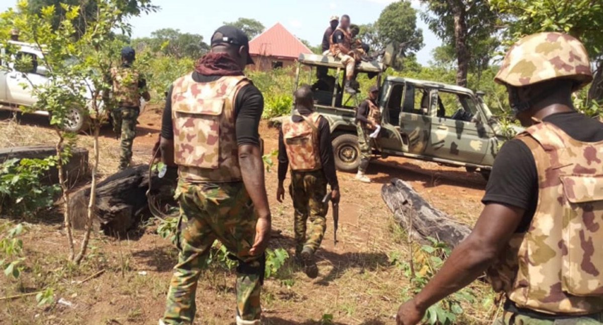 BREAKING: Nigerian military has detained more than 30 soldiers and police officers for allegedly stealing weapons from its stockpiles and selling them to armed groups including jihadists in the country.