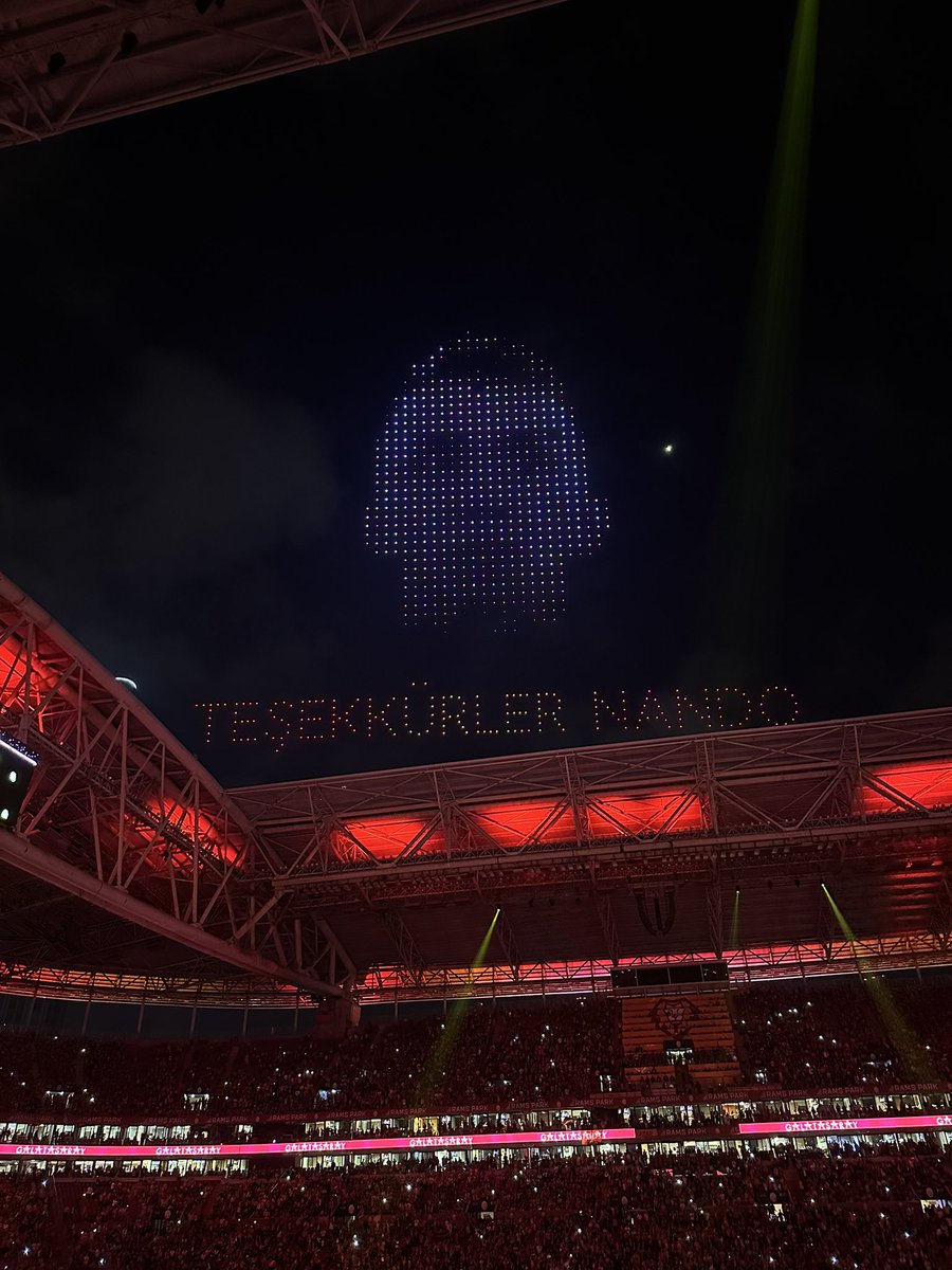 "Son Anda Muslera" 

<a href="/guvenadiguzel1/">güven adıgüzel</a>