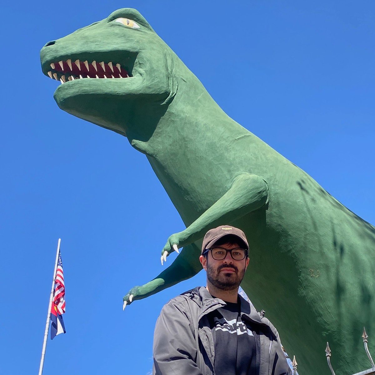 LOST LANDS DEBUT 🦕 

Can’t believe I’m sharing this but we’re heading to the dubstep Super Bowl 

See you at Legend Valley 💥