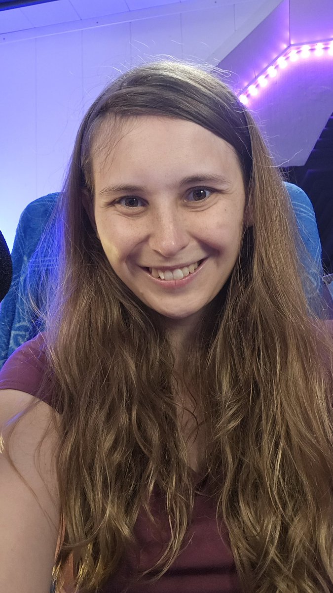 Not at TwitchCon BUT streaming Paperklay!

Twitch.tv/trui

#gifted <a href="/FutureFriendsVG/">Future Friends Games</a>