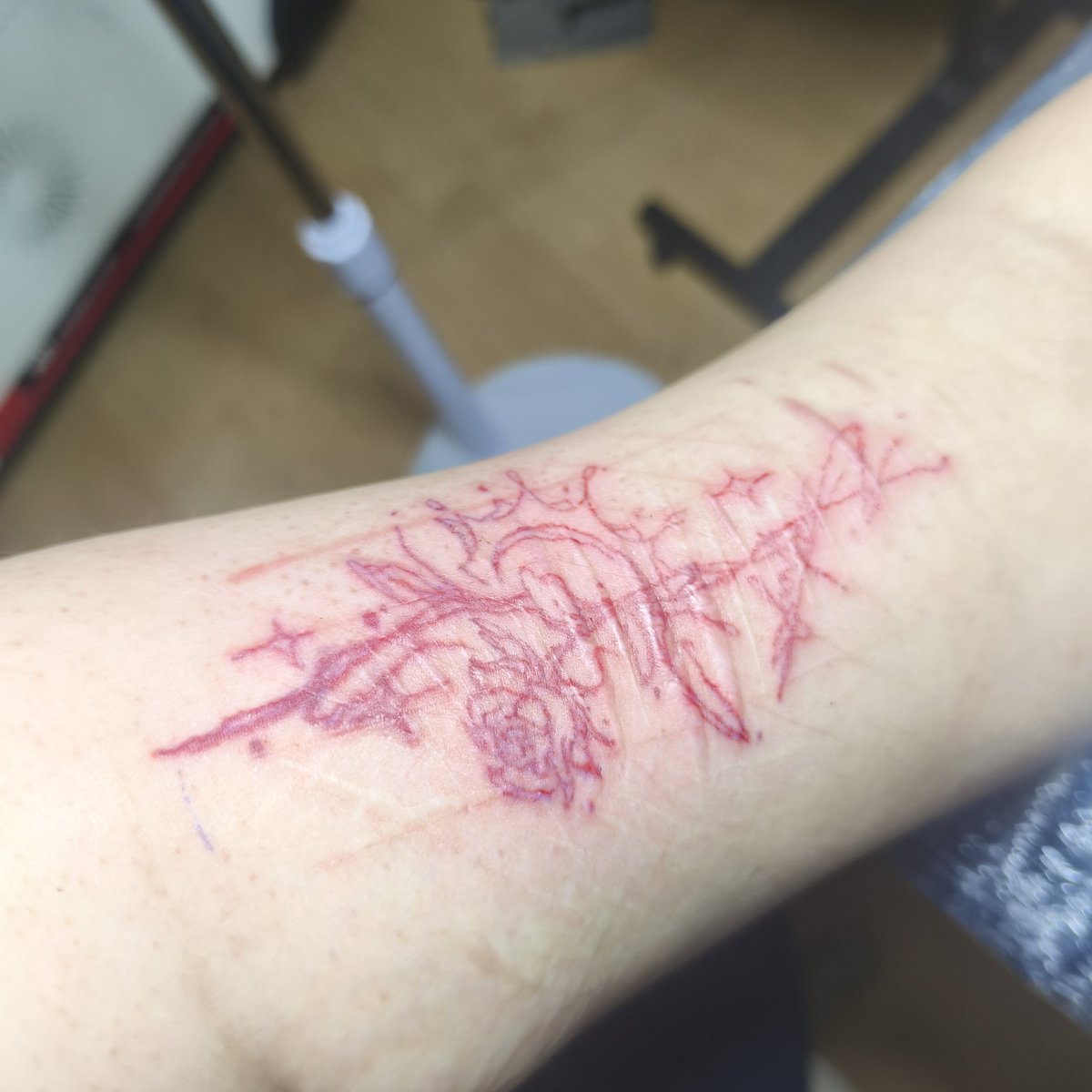 #bbw #穿孔 #Sub 我的一些穿孔，以后还会继续穿，因为没有成年所以纹身只有空针纹身