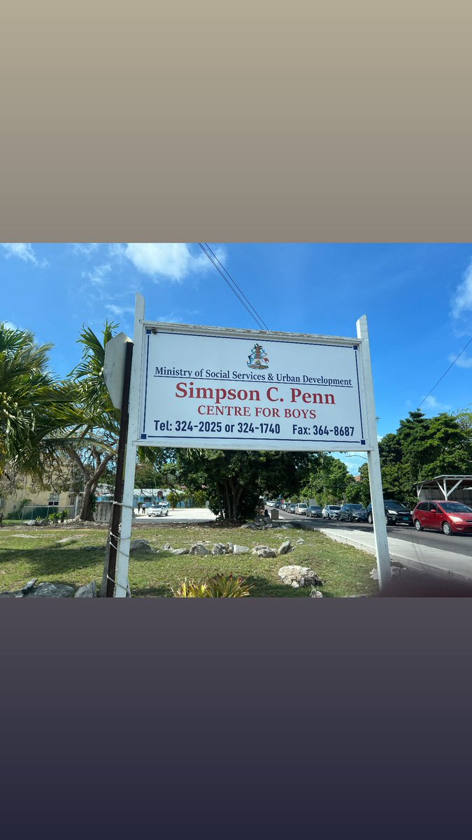 An important part of our mission as a land-grant university is service. Today, PV faculty, staff and students visited with Simpson Penn’s Boys Center in Nassau, Bahamas. We provided the young men and their care-givers with Simmons Center tee shirts, bags and other swag items.