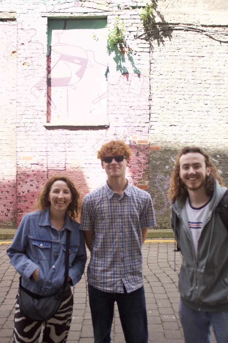 _CLOUDBURST__'s tweet image. Merch market antics ☁️💥