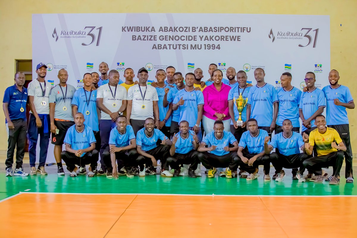 Rwanda Workers' Sports (@workersrwanda) on Twitter photo Umuyobozi wa <a href="/Rwandaaquatics/">Rwanda Aquatics Federation</a>, <a href="/Cy_Munyana/">Cynthia Munyana</a> wari uhagarariye <a href="/RwandaOlympic/">Rwanda National Olympic and Sports Committee</a> niwe washyikirije igikombe <a href="/RBCRwanda/">Rwanda Biomedical Centre</a> yegukanye mu mupira w'amaguru mu irushanwa ryo Kwibuka ku nshuro ya 31 Jenoside yakorewe Abatutsi Umuyobozi wa <a href="/Rwandaaquatics/">Rwanda Aquatics Federation</a>, <a href="/Cy_Munyana/">Cynthia Munyana</a> wari uhagarariye <a href="/RwandaOlympic/">Rwanda National Olympic and Sports Committee</a> niwe washyikirije igikombe <a href="/RBCRwanda/">Rwanda Biomedical Centre</a> yegukanye mu mupira w'amaguru mu irushanwa ryo Kwibuka ku nshuro ya 31 Jenoside yakorewe Abatutsi