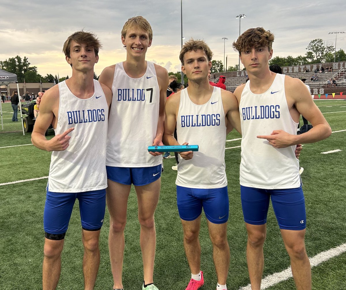 Batesville Boys shine at Regionals!

Ayden Eckstein wins High Jump (6’9”) – Regional Champ!
Jake Chapman qualifies for State in the 800m (1:54.62, 3rd)
Both 4x100 &amp; 4x400 relays set new school records

Next stop: State at North Central HS.