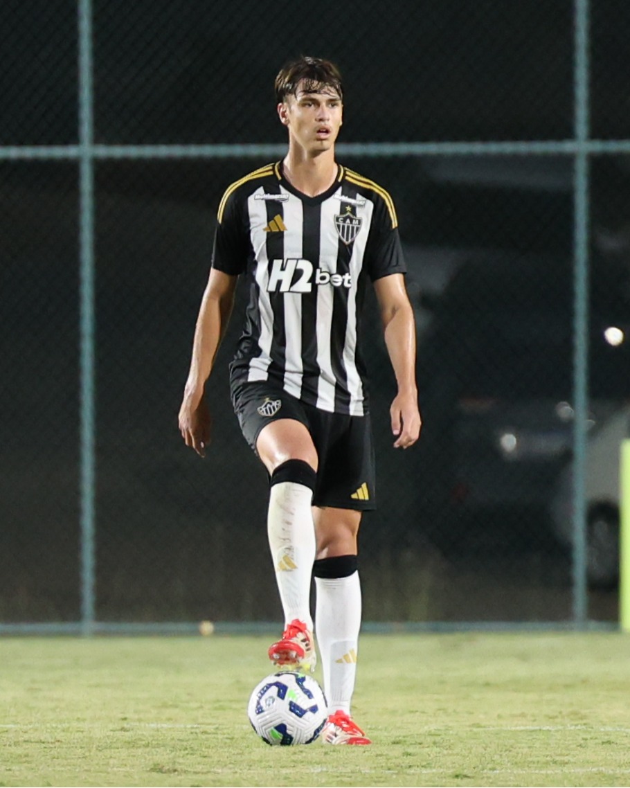 📋🇧🇷 O goleiro Kaio e o zagueiro Vitão, da equipe Sub-17 do Atlético, foram convocados para dois amistosos da Seleção Brasileira contra o México, no fim de junho.

Será o início da preparação visando a Copa do Mundo da categoria, em novembro, no Catar.

Pra cima, Crias! 🐓💪🚀