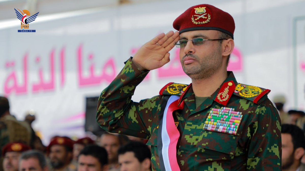 عاااااجل وهاااام
الرئيس المشاط: وجهنا بتحديد مسارات العدو الصهيوني للاعتداء على بلدنا كمناطق خطرة لجميع الشركات

صنعاء - سبأ:

أكد فخامة المشير الركن مهدي المشاط، رئيس المجلس السياسي الأعلى، أن القوات المسلحة ستتمكن من التعامل مع الطائرات الصهيونية المعادية بدون أي ضرر في الملاحة