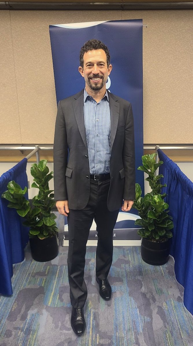 OncLive.com (@onclive) on Twitter photo And we're back to our regularly scheduled programming with Jonathan Goldman, MD, of <a href="/UCLAHealth/">UCLA Health</a>, who unpacked the LUMINOSITY trial of telisotuzumab vedotin in c-Metâoverexpressing, EGFR-wildtype NSCLC. Visit onclive.com to see his insights! #ASCO25 #lcsm #oncology And we're back to our regularly scheduled programming with Jonathan Goldman, MD, of <a href="/UCLAHealth/">UCLA Health</a>, who unpacked the LUMINOSITY trial of telisotuzumab vedotin in c-Metâoverexpressing, EGFR-wildtype NSCLC. Visit onclive.com to see his insights! #ASCO25 #lcsm #oncology