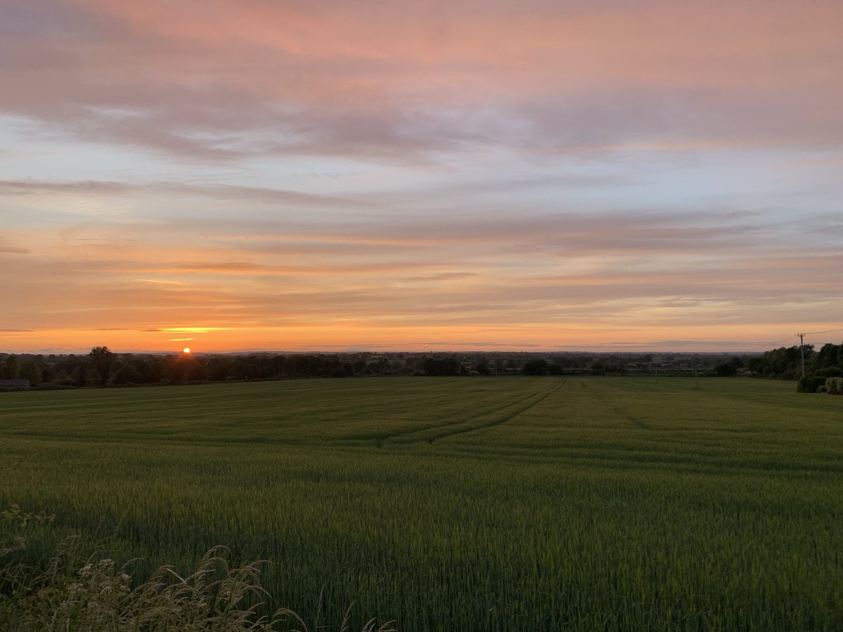 Hindmarsh_P's tweet photo. Wow.. #wiltshire https://t.co/Gjct4amPWy