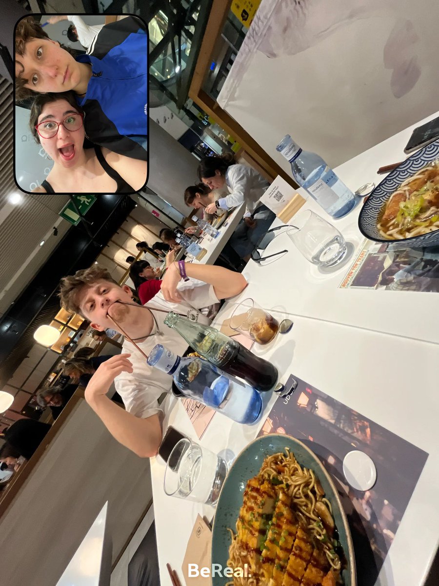 només. queda. una. setmana. amb. ells.