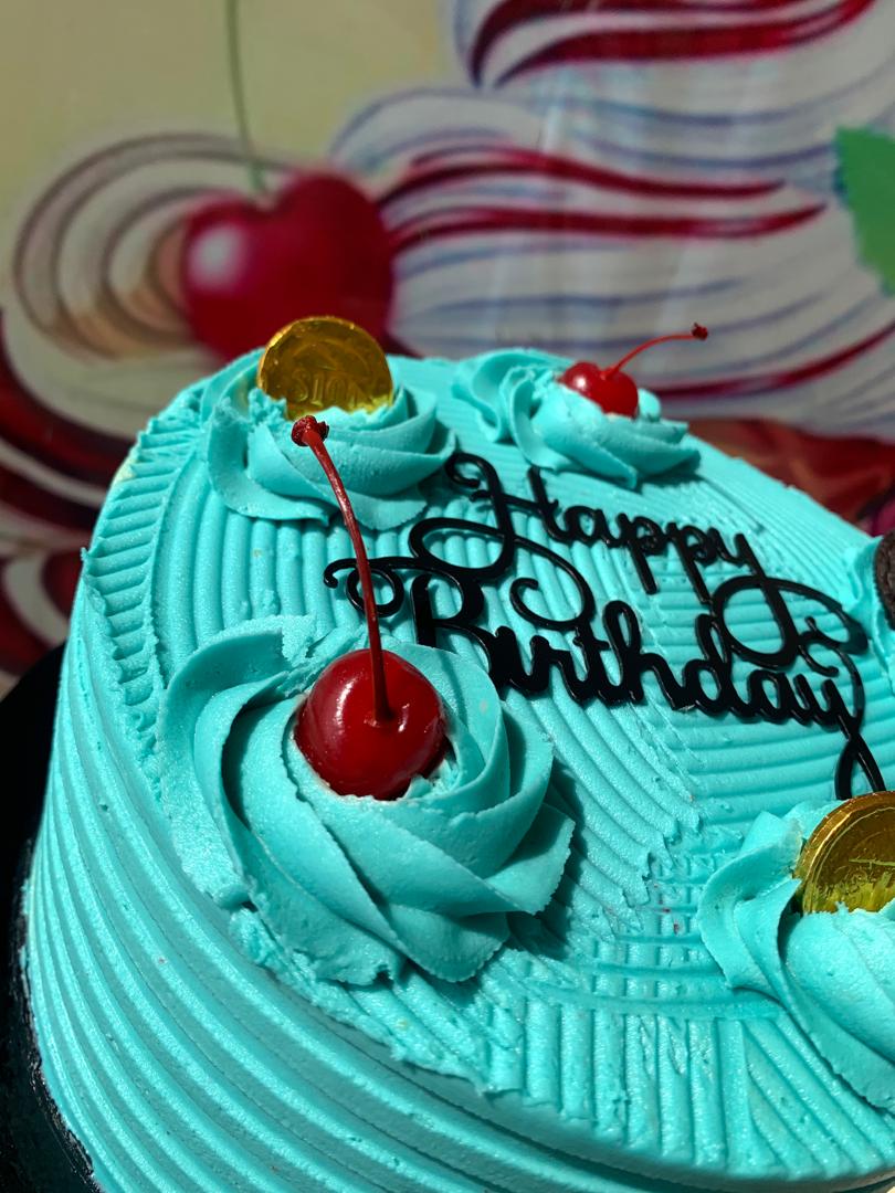jovites__'s tweet photo. Our cakes will always taste as good as they look feel free to send in your orders.

We now have a branch in Lagos also 💯💯💕.

Available to take your orders in Yenagoa and Lagos https://t.co/0AgvrT1DLs